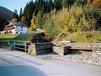 Kleine Brücke über Golmer Bach