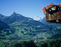 Litz Rundwanderweg Schruns, Start: Bahnhof Schruns Richtung Silbertal (200m), über Litzbrücke Richtung Bartholomäberg (300m), Wanderweg nach Kaltenbrunnen, über Illweg zurück nach Schruns Ortsmitte. Gehzeit ca. 1,5 h, familientauglich, 6,6 km und ca 100 Höhenmeter. Standartwanderausrüstung